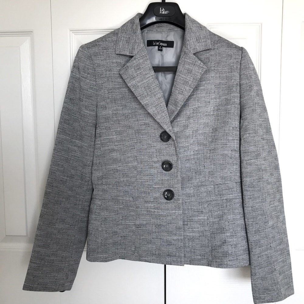 Skirt suit by Le Suit Separates